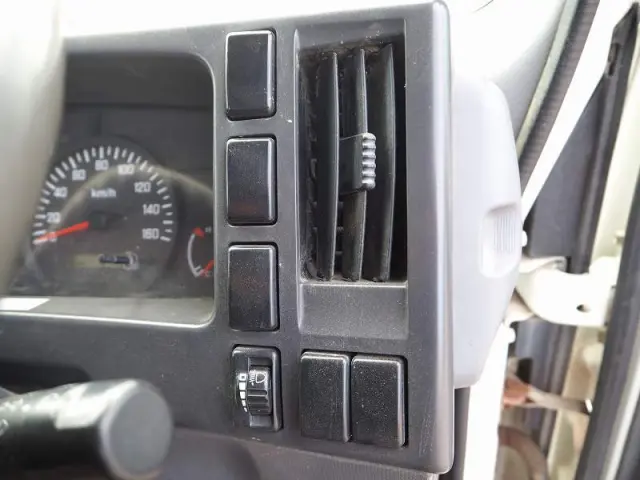 いすゞ エルフ SKG-NPR85YN(2WD)の写真48