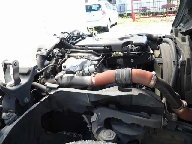 いすゞ エルフ TRG-NMR85AN(2WD)の写真9