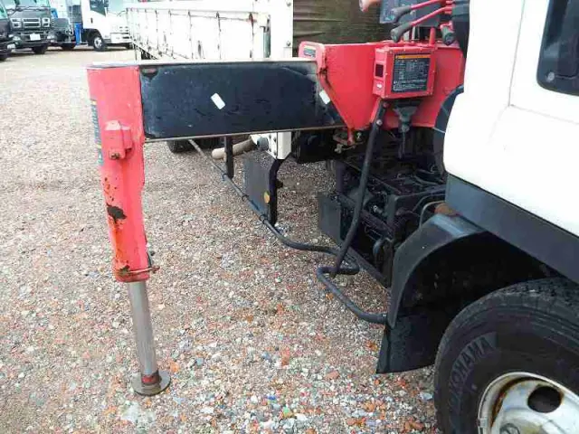 いすゞ フォワード TKG-FRR90S1(2WD)の写真9