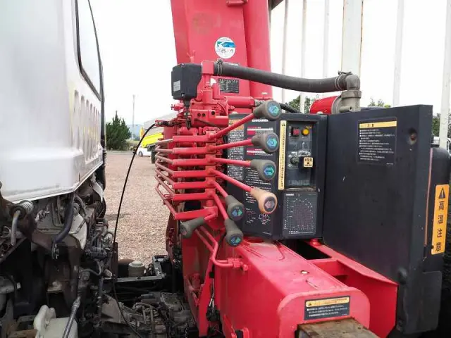 いすゞ フォワード TKG-FRR90S1(2WD)の写真15