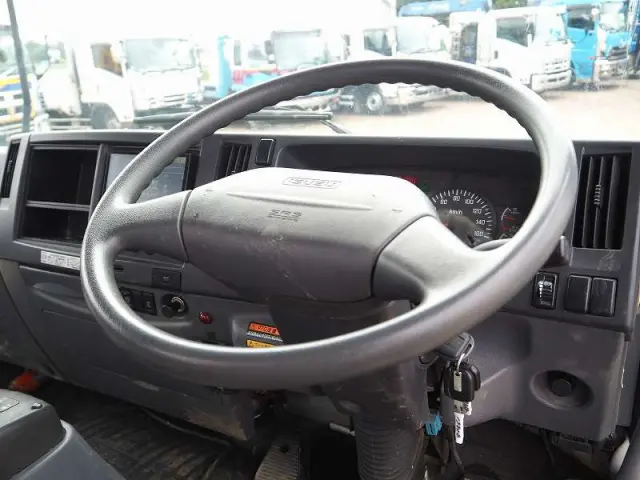 いすゞ フォワード TKG-FRR90S1(2WD)の写真41