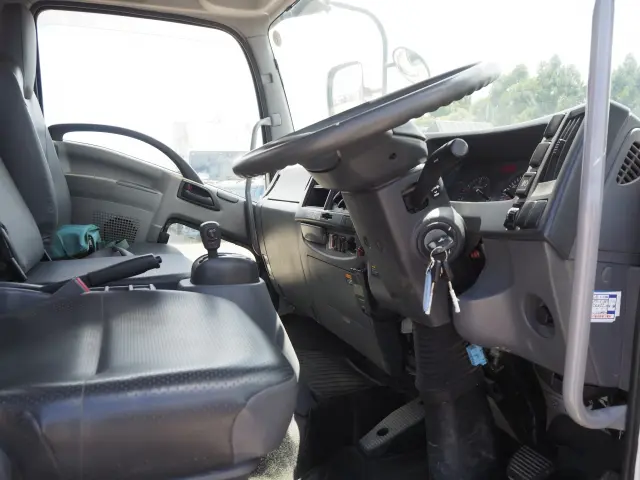 いすゞ フォワード TKG-FRR90S1(2WD)の写真41