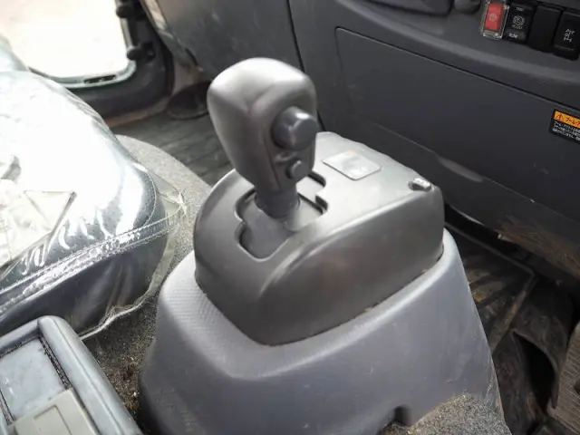 いすゞ フォワード TKG-FRR90S1(2WD)の写真42