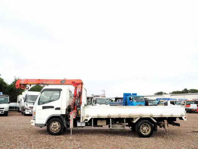 三菱 キャンター KK-FE83EGY(2WD)の写真2