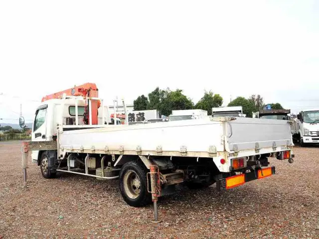 三菱 キャンター KK-FE83EGY(2WD)の写真3