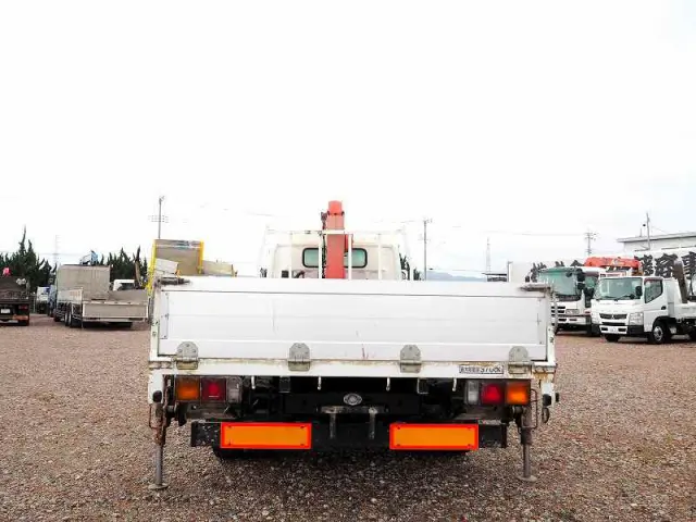 三菱 キャンター KK-FE83EGY(2WD)の写真4