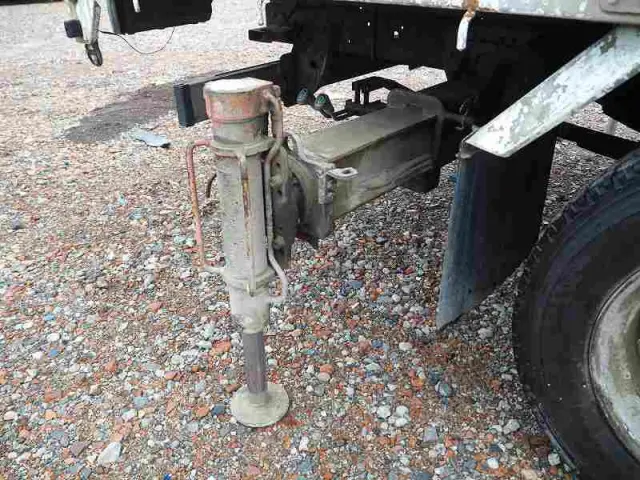 三菱 キャンター KK-FE83EGY(2WD)の写真13