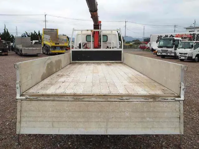 三菱 キャンター KK-FE83EGY(2WD)の写真19