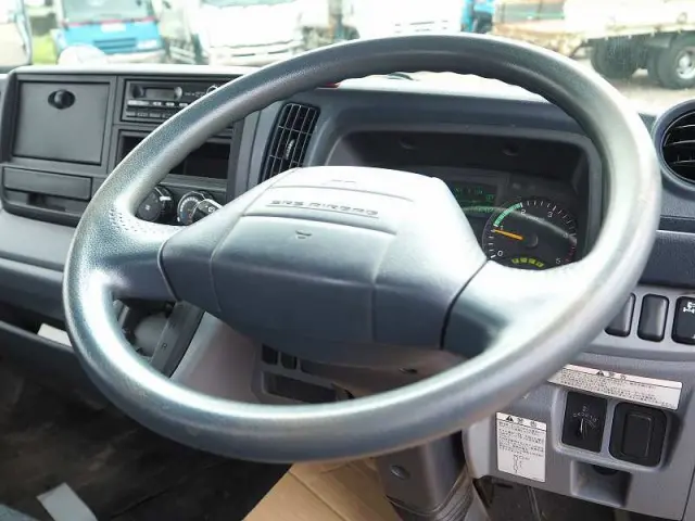 三菱 キャンター SKG-FEA70(2WD)の写真46