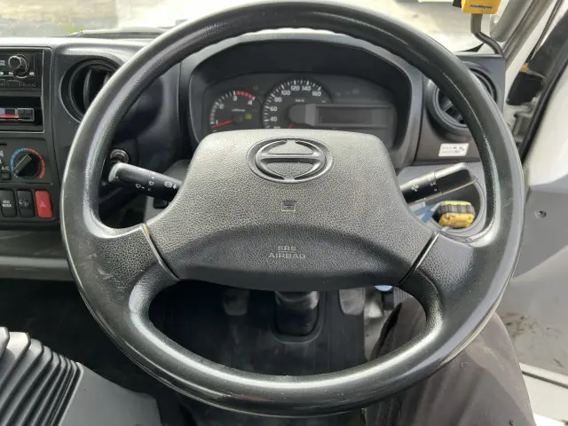 日野 デュトロ TKG-XZU700X(2WD)の写真40