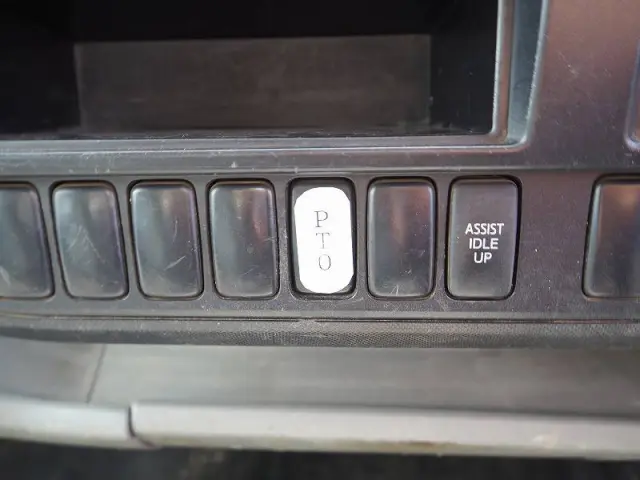 日野 デュトロ TKG-XZU700X(2WD)の写真41