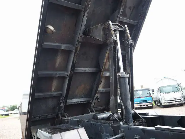 三菱 キャンター SKG-FEA80(2WD)の写真19