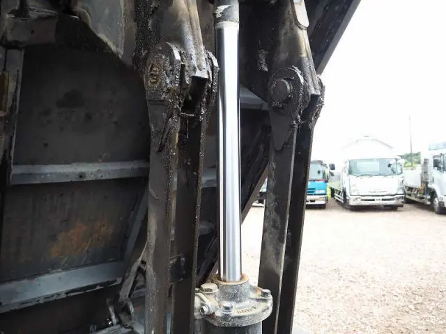 三菱 キャンター SKG-FEA80(2WD)の写真22