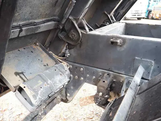 三菱 キャンター SKG-FEA80(2WD)の写真26