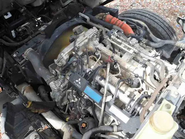 三菱 キャンター SKG-FEA80(2WD)の写真34