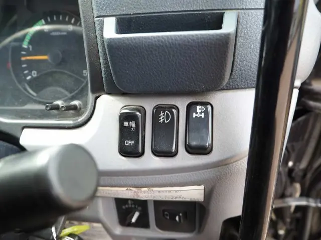 三菱 キャンター SKG-FEA80(2WD)の写真48