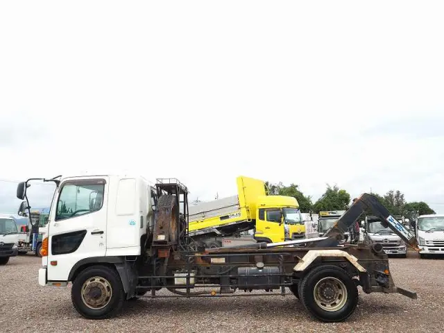 日野 レンジャー BDG-FE7JGWA(2WD)の写真12