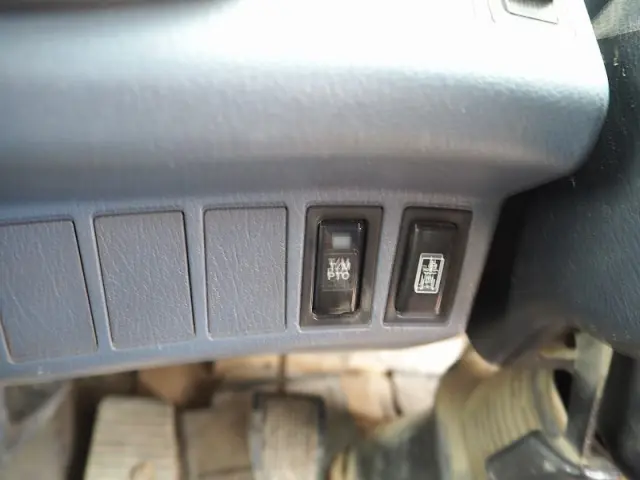 日野 レンジャー BDG-FE7JGWA(2WD)の写真48