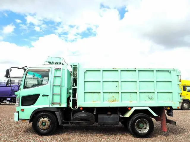 日野 レンジャー ADG-FD7JDWA(2WD)の写真2