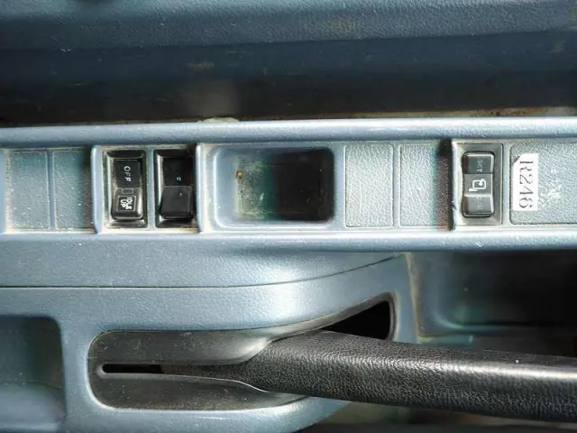 日野 レンジャー ADG-FD7JDWA(2WD)の写真42