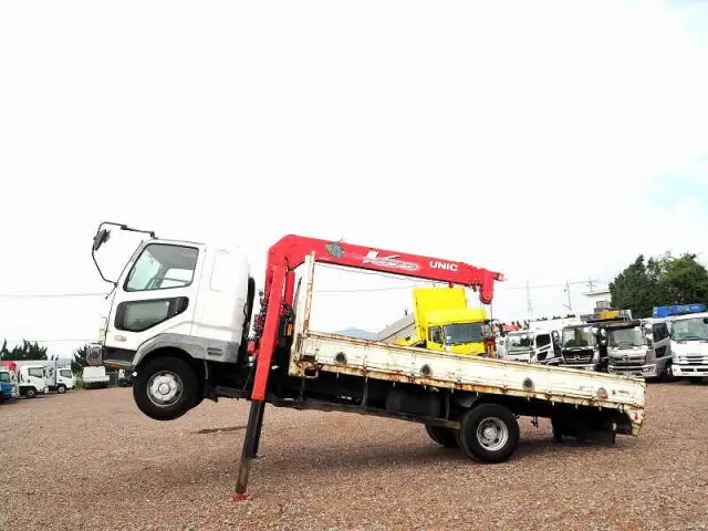 三菱 ファイター KK-FK61HJ(2WD)の写真2