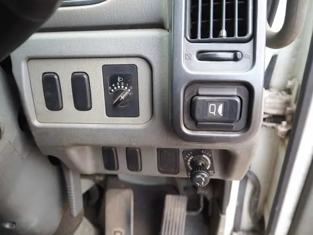 三菱 ファイター KK-FK61HJ(2WD)の写真46