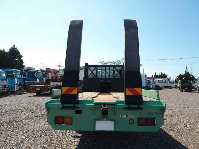 三菱 キャンター TPG-FEB90(2WD)の写真22