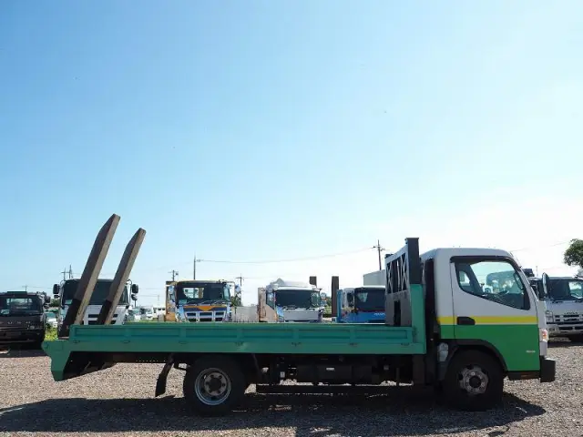 三菱 キャンター TPG-FEB90(2WD)の写真24