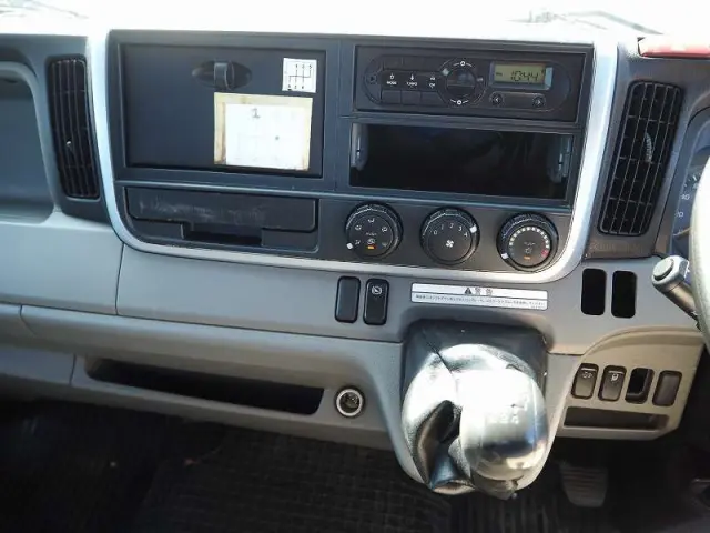 三菱 キャンター TPG-FEB90(2WD)の写真49