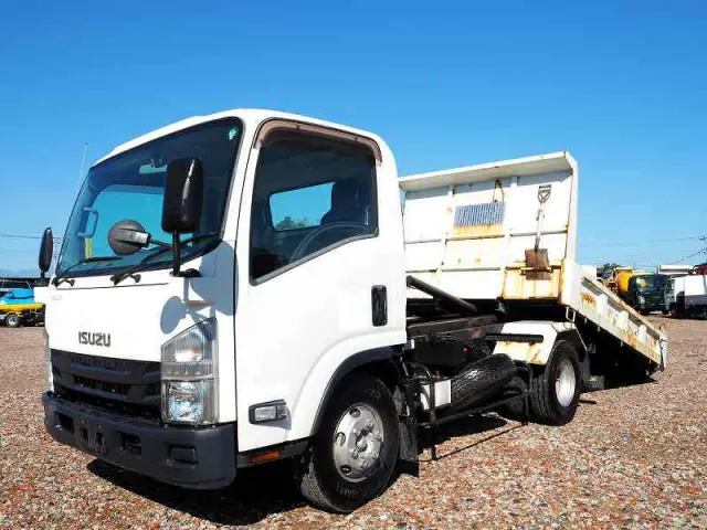 いすゞ エルフ TKG-NPR85YN(2WD)の写真1
