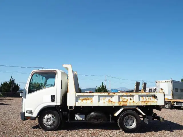 いすゞ エルフ TKG-NPR85YN(2WD)の写真15