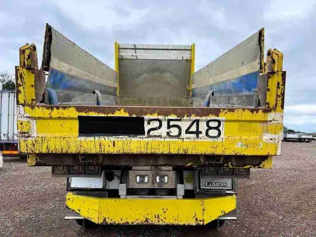 ＵＤ クオン QKG-CW5XL(6x4)の写真5