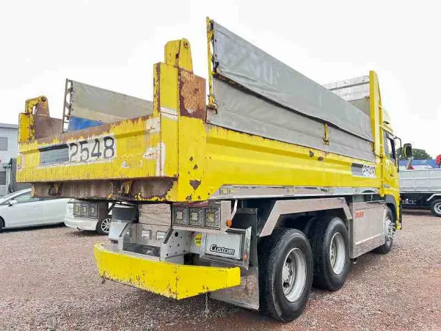 ＵＤ クオン QKG-CW5XL(6x4)の写真13