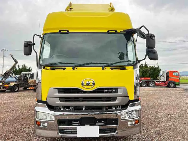 ＵＤ クオン QKG-CW5XL(6x4)の写真23