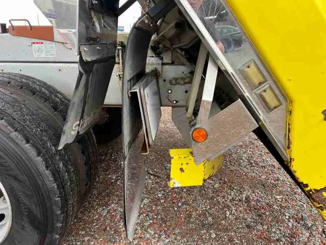 ＵＤ クオン QKG-CW5XL(6x4)の写真26