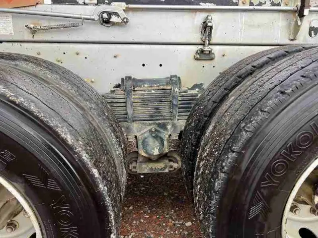 ＵＤ クオン QKG-CW5XL(6x4)の写真28