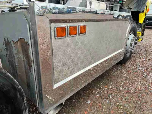 ＵＤ クオン QKG-CW5XL(6x4)の写真30