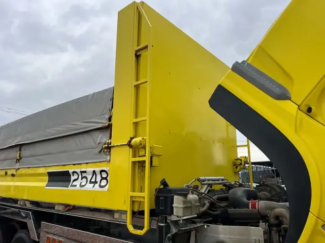 ＵＤ クオン QKG-CW5XL(6x4)の写真40