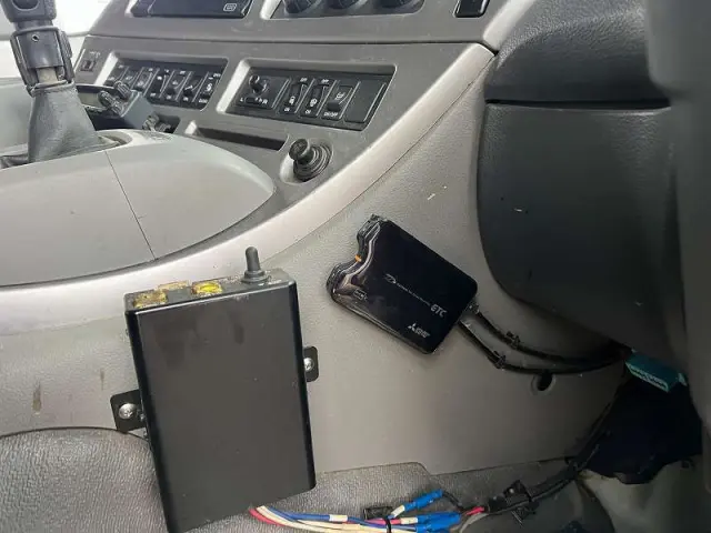 ＵＤ クオン QKG-CW5XL(6x4)の写真46