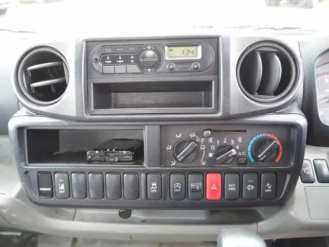 トヨタ トヨエース TKG-XZC605(2WD)の写真44