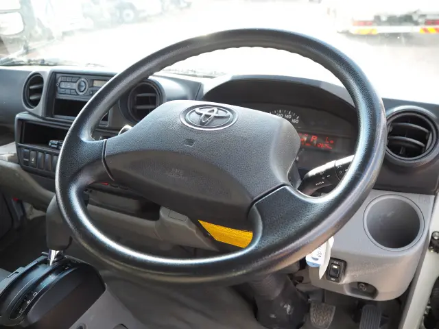 トヨタ トヨエース TKG-XZC605(2WD)の写真44