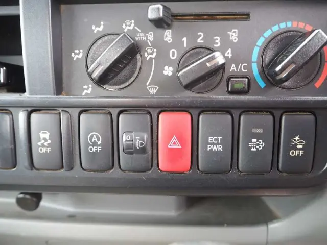 トヨタ トヨエース TKG-XZC605(2WD)の写真46