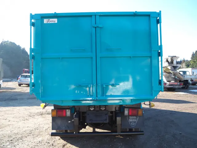 トヨタ ダイナ PB-XZU368(4WD)の写真4