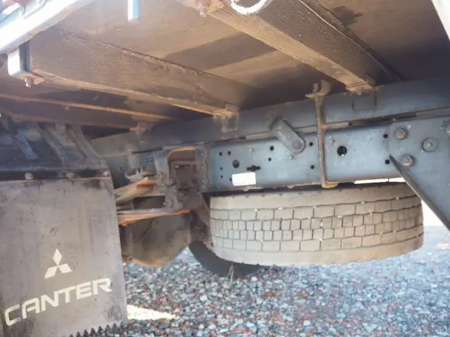 三菱 キャンター PA-FE83DEY(2WD)の写真31