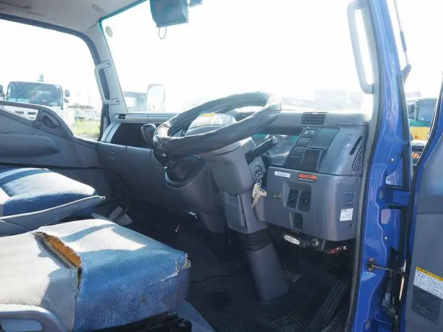 三菱 キャンター PA-FE83DEY(2WD)の写真44