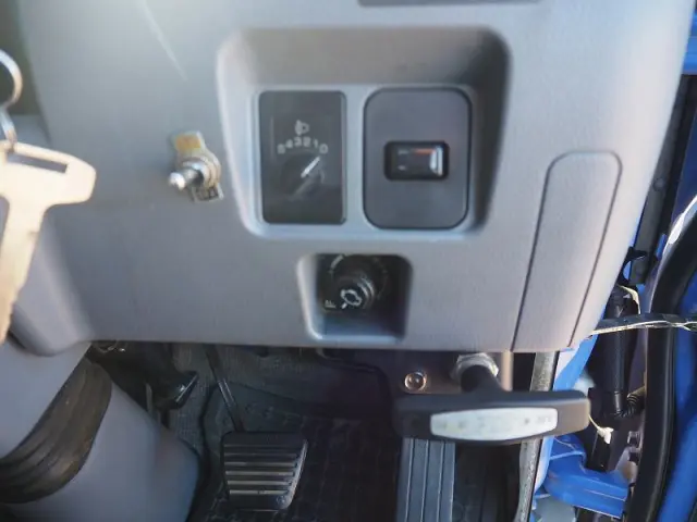 三菱 キャンター PA-FE83DEY(2WD)の写真46