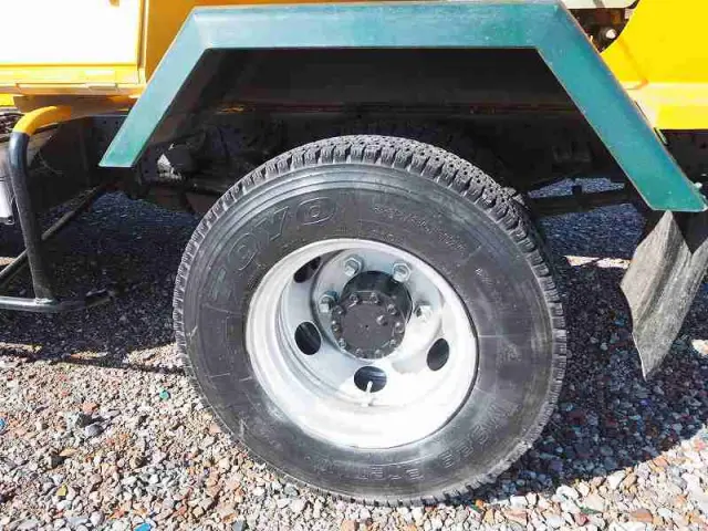 いすゞ フォワード 2PG-FRR90S1(2WD)の写真33