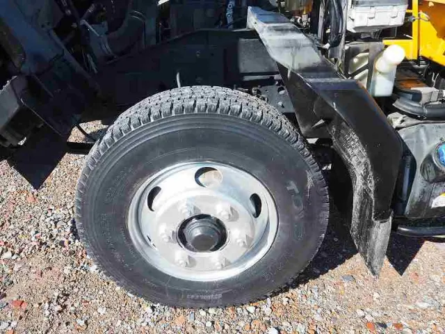 いすゞ フォワード 2PG-FRR90S1(2WD)の写真42