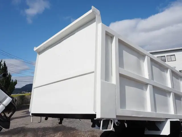 いすゞ エルフ PB-NKS81AN(4WD)の写真41