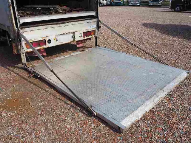 三菱 スーパーグレート BDG-FS54JY(8x4)の写真10